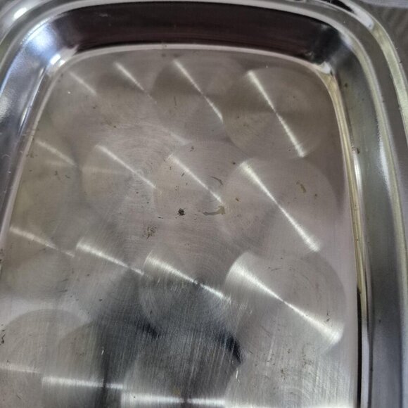 Vintage Silver Toned Serving Tray with Folding Handles Made in Hong Kong - Picture 8 of 8